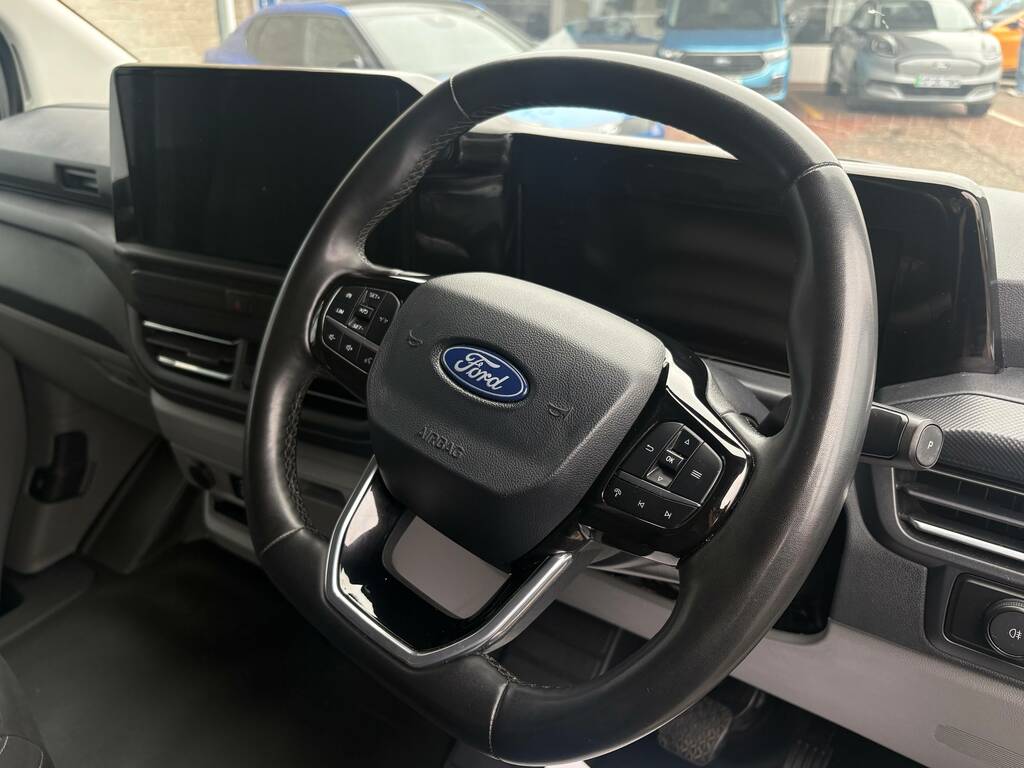 Ford Transit Custom 300 2.0 Ecoblue 136Ps L2 Limited HX24MPO Silver #5