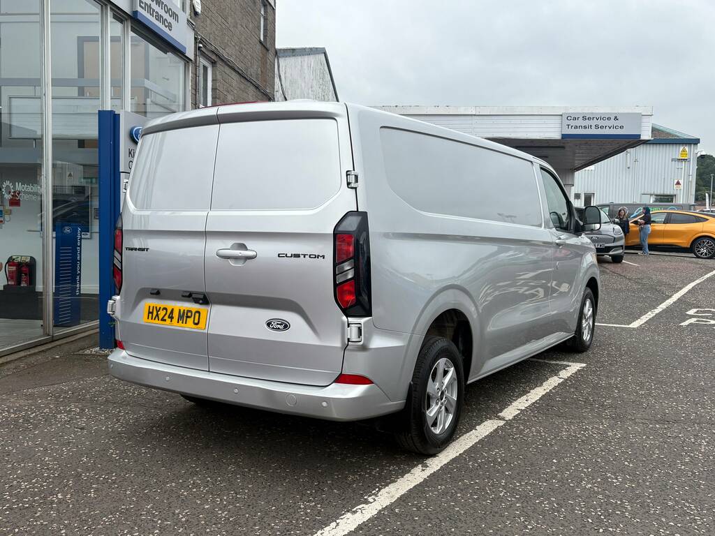 Ford Transit Custom 300 2.0 Ecoblue 136Ps L2 Limited HX24MPO Silver #2