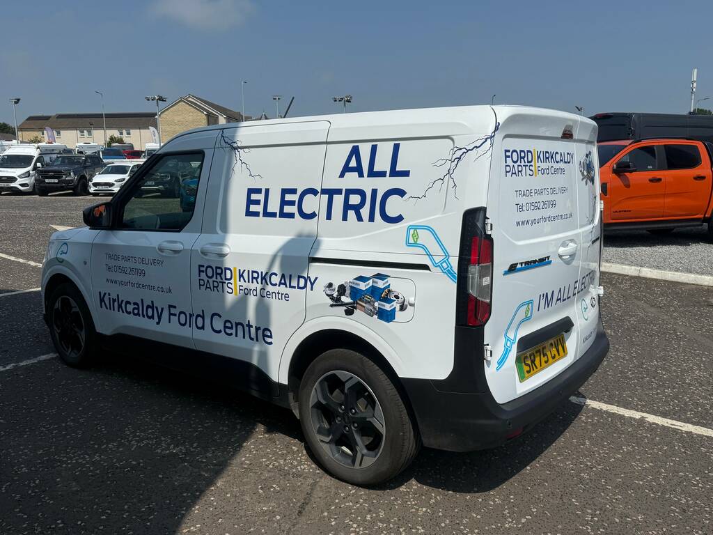 Ford Transit Courier 100Kw 43Kwh Limited White #2