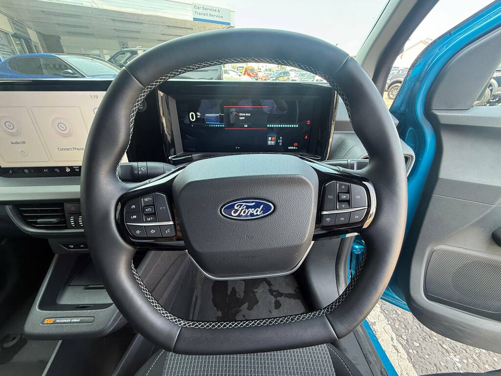 Ford Transit Courier 100Kw 43Kwh Trend Blue #6