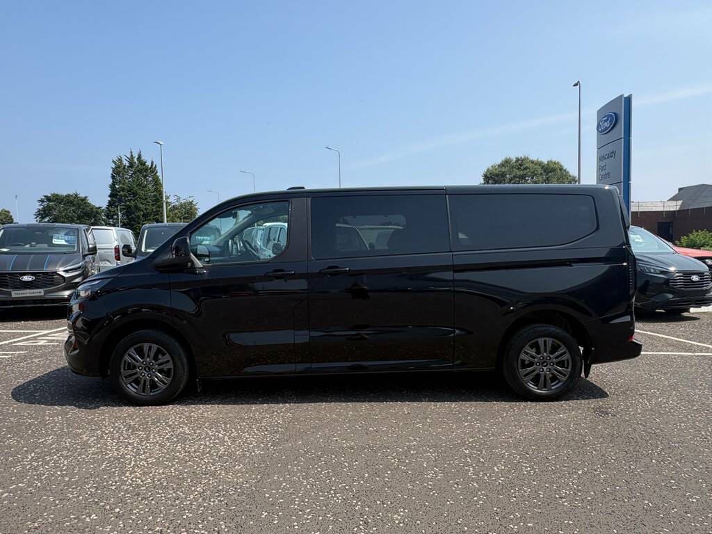 Ford Tourneo Custom 320 2.0 Ecoblue 150Ps L2 Titanium 9 Seater Black #2