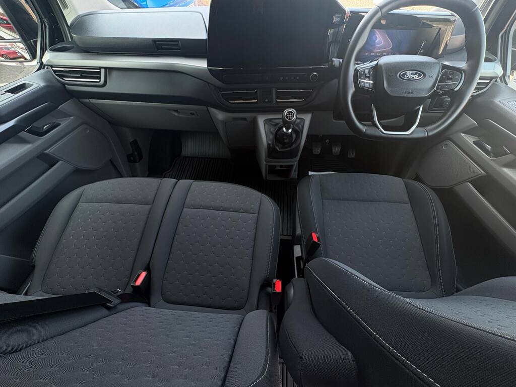 Ford Tourneo Custom 320 2.0 Ecoblue 150Ps L2 Titanium 9 Seater Black #6