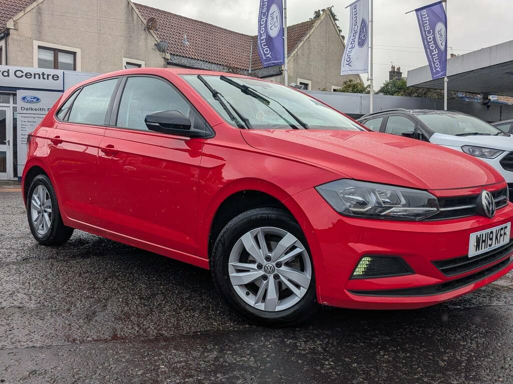 Volkswagen Polo Se Tsi Dsg Red