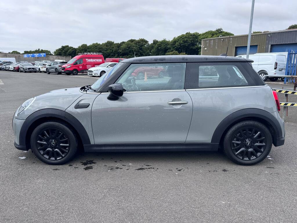 Mini Hatch 1.5 Cooper Classic ST71NXX Grey #4