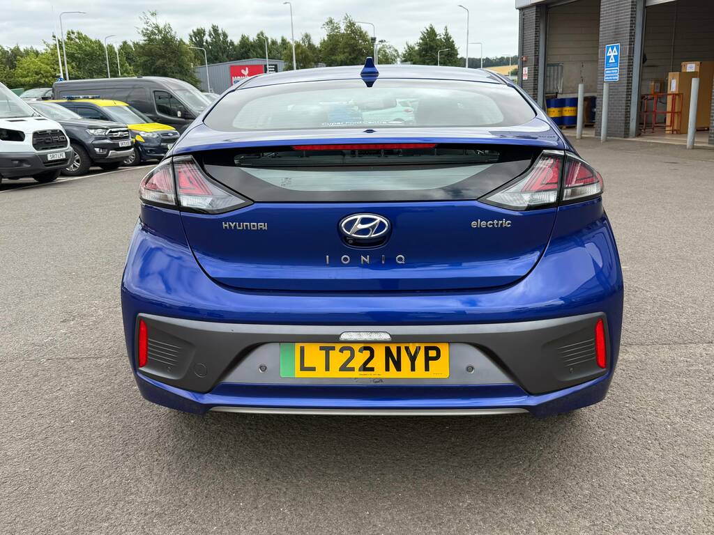 Hyundai Ioniq Premium Blue #6
