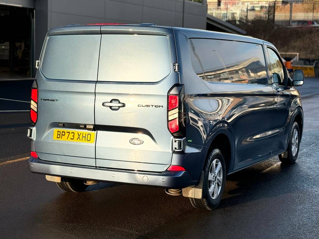 Ford Transit Custom Ford 320 L1 Die 2.0 Ecoblue 170Ps Low Roof Dcab S Silver #9