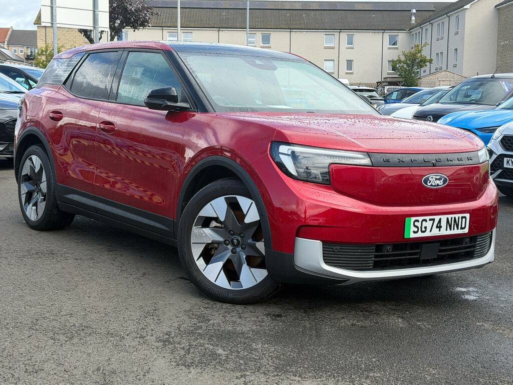 Ford Explorer Premium Red