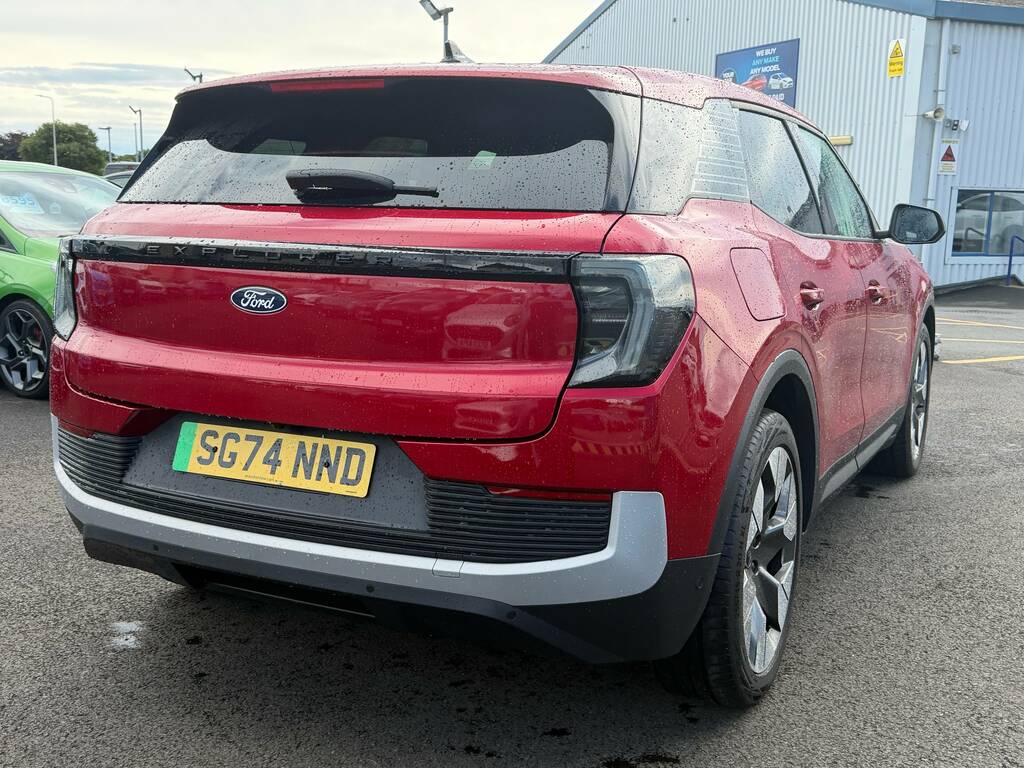 Ford Explorer Premium Red #3