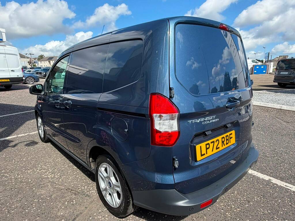 Ford Transit Courier 1.5 Tdci 100Ps Limited Blue #2