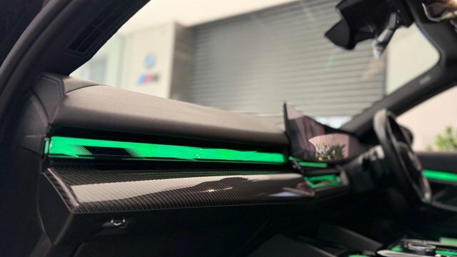BMW i5 40 83.9Kwh M Sport EY24KKS Black #2