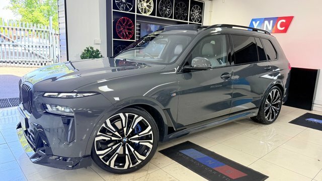 BMW X7 3.0 40D Mht M Grey