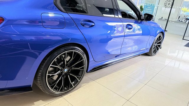 BMW 3 Series 2.0 330I M Sport Blue #3