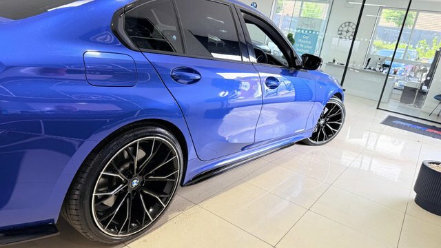 BMW 3 Series 2.0 330I M Sport Blue #5