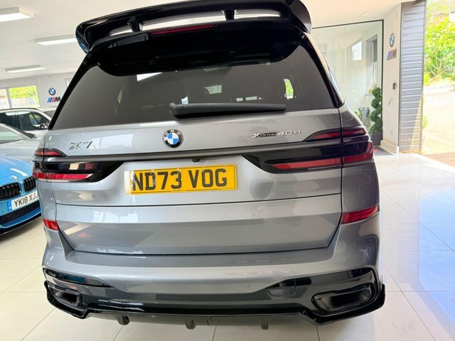 BMW X7 2023 3.0 40D Mht M Sport Suv Hybrid Aut Black #34