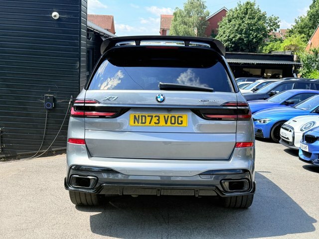 BMW X7 2023 3.0 40D Mht M Sport Suv Hybrid Aut Black #8