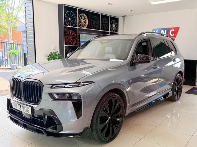 BMW X7 2023 3.0 40D Mht M Sport Suv Hybrid Aut Black #40