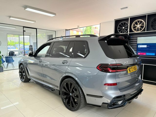 BMW X7 2023 3.0 40D Mht M Sport Suv Hybrid Aut Black #36