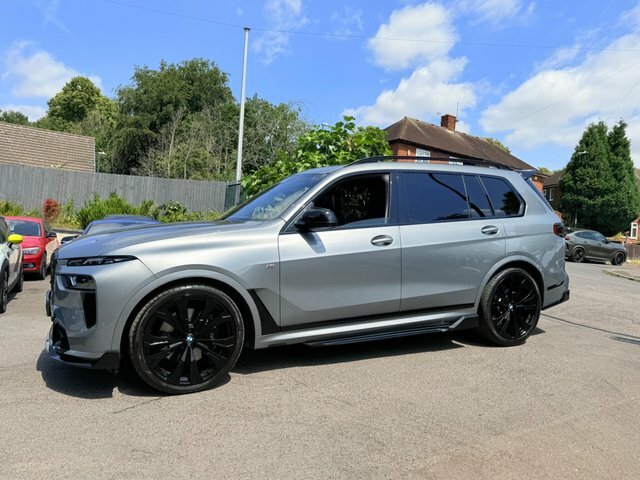 BMW X7 3.0 40D Mht M Grey #3