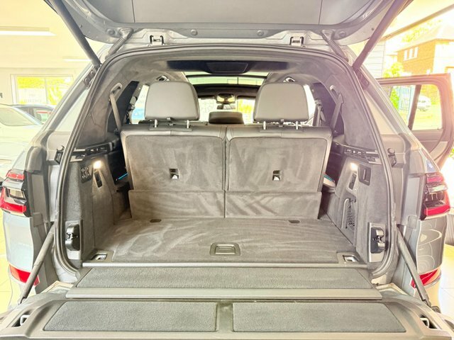 BMW X7 2023 3.0 40D Mht M Sport Suv Hybrid Aut Black #48