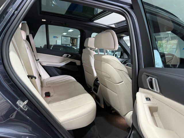 BMW X5 Xdrive30d M Sport Full Bmw History Sky Lounge Pano Grey #31