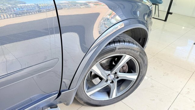 Volvo XC90 Suv 2.4 D5 R-design Nav Geartronic 4Wd Euro 5 Black #14