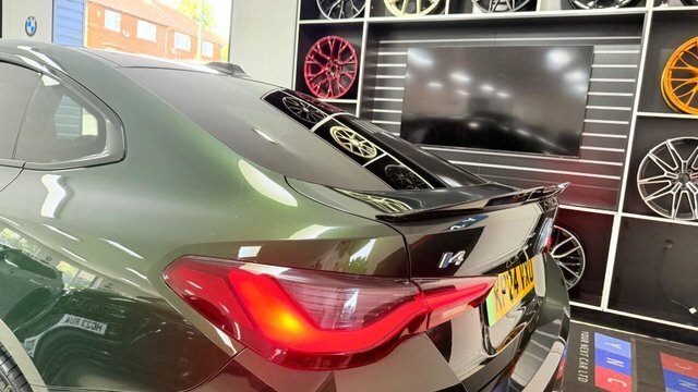 BMW i4 40 83.9Kwh M Sport Green #5
