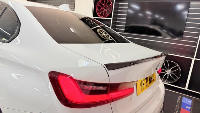 BMW 3 Series 2.0 318I M Sport White #6