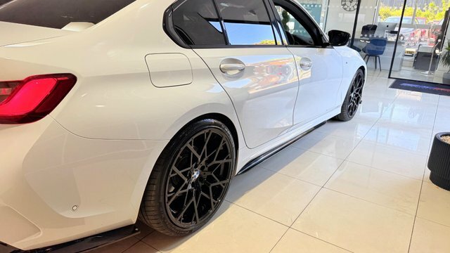 BMW 3 Series 2.0 320I M Sport HK70OUM White #3