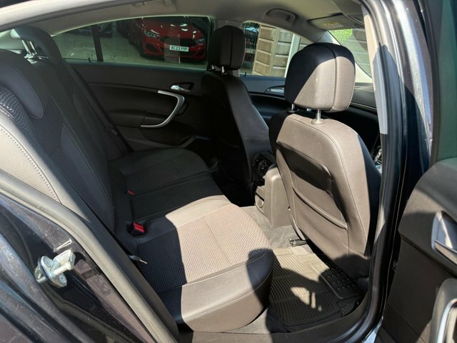 Vauxhall Insignia Hatchback Black #21