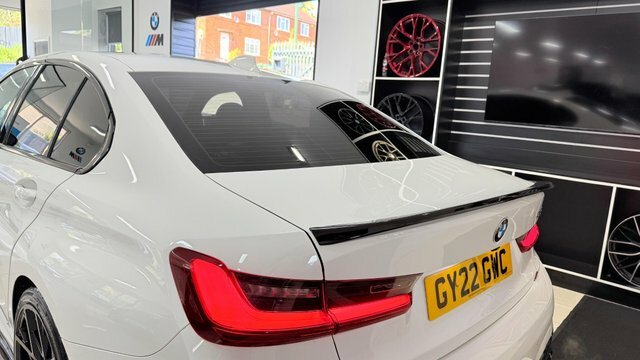 BMW 3 Series 2.0 320I M Sport White #6