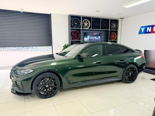 BMW i4 40 83.9Kwh M Sport Green #6