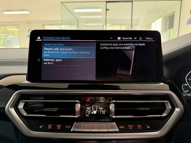 BMW iX3 80Kwh M Sport Black #26