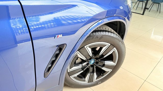 BMW iX3 80Kwh M Sport Black #15