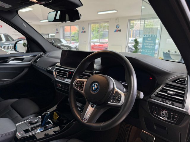 BMW iX3 80Kwh M Sport Black #37