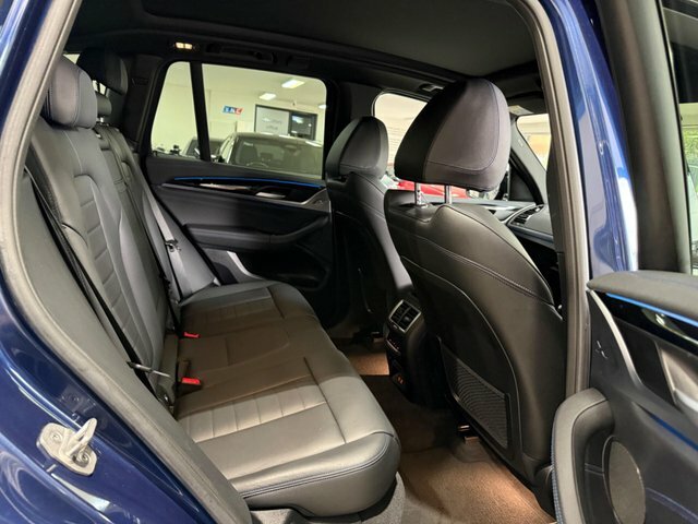 BMW iX3 80Kwh M Sport Black #38