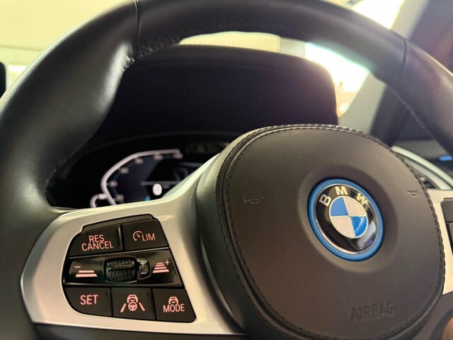 BMW iX3 80Kwh M Sport Black #35
