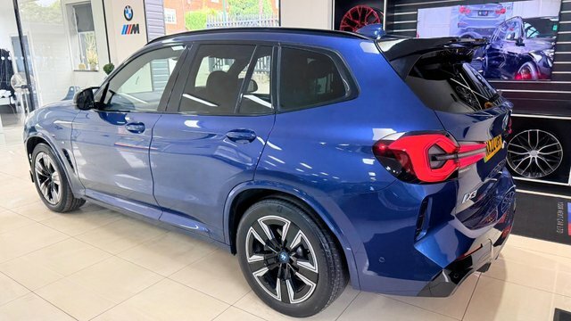 BMW iX3 80Kwh M Sport Black #47