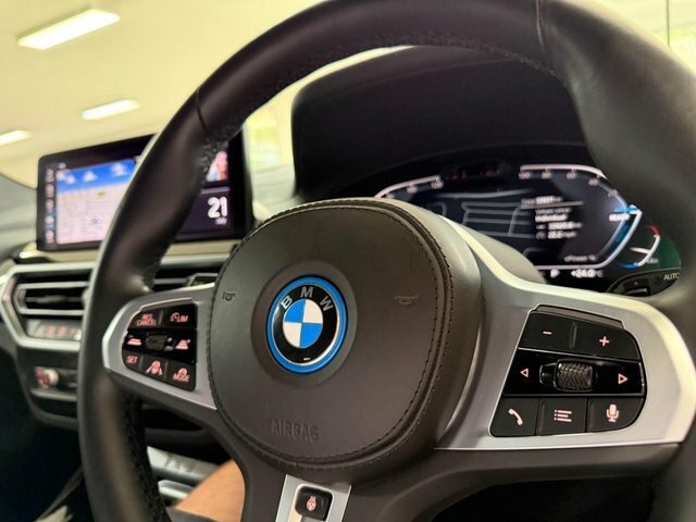 BMW iX3 80Kwh M Sport Black #34