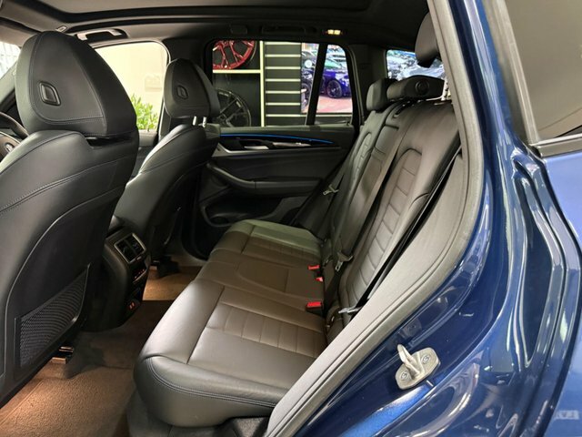 BMW iX3 80Kwh M Sport Black #40