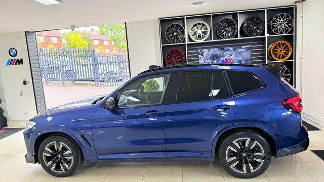 BMW iX3 80Kwh M Sport Blue #5