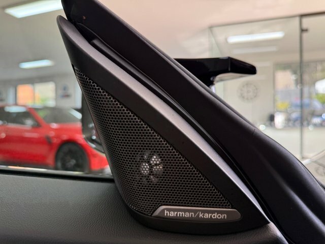 BMW i4 40 83.9Kwh M Sport Black #3