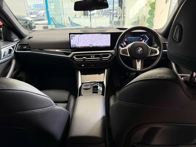 BMW i4 40 83.9Kwh M Sport Black #2