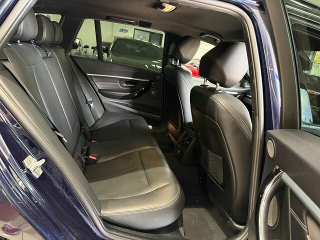 BMW 3 Series 320D Ed Sport Red #37