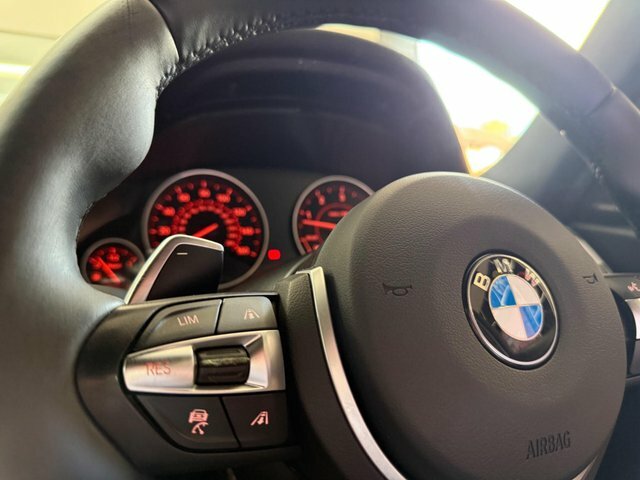BMW 3 Series 320D Ed Sport Red #33