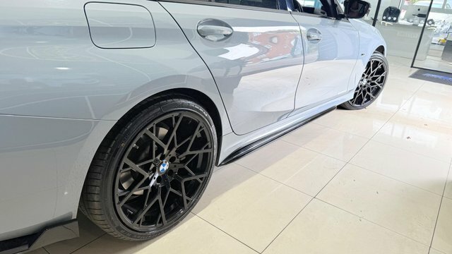 BMW 3 Series 320I M Sport Step White #18