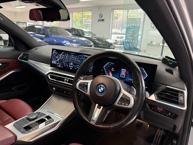 BMW 3 Series 320I M Sport Step White #40