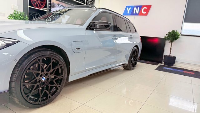 BMW 3 Series 320I M Sport Step White #19