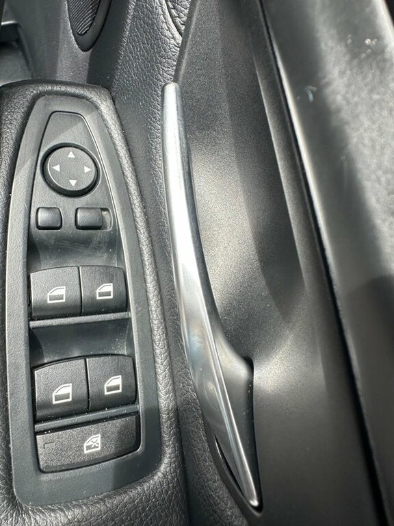 BMW 3 Series 316I Se Black #32