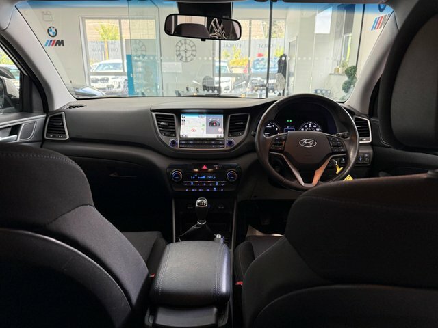 Hyundai Tucson 1.6 Gdi Blue Drive White #2