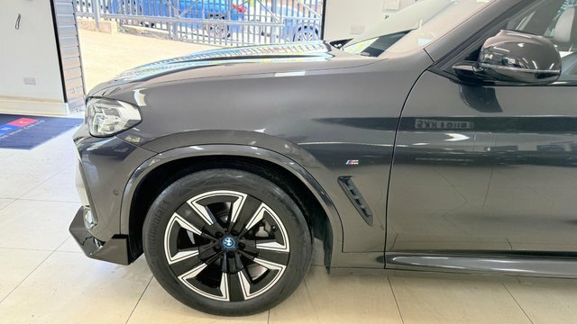 BMW iX3 80Kwh Premier Edition Suv Grey #31